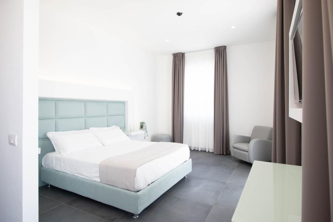 פוזולי Grand Hotel Serapide מראה חיצוני תמונה