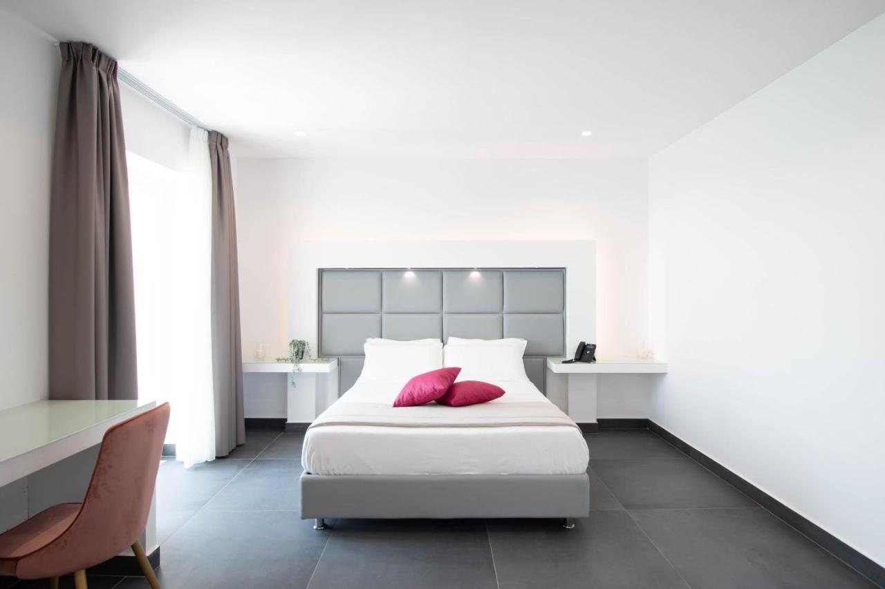 פוזולי Grand Hotel Serapide מראה חיצוני תמונה
