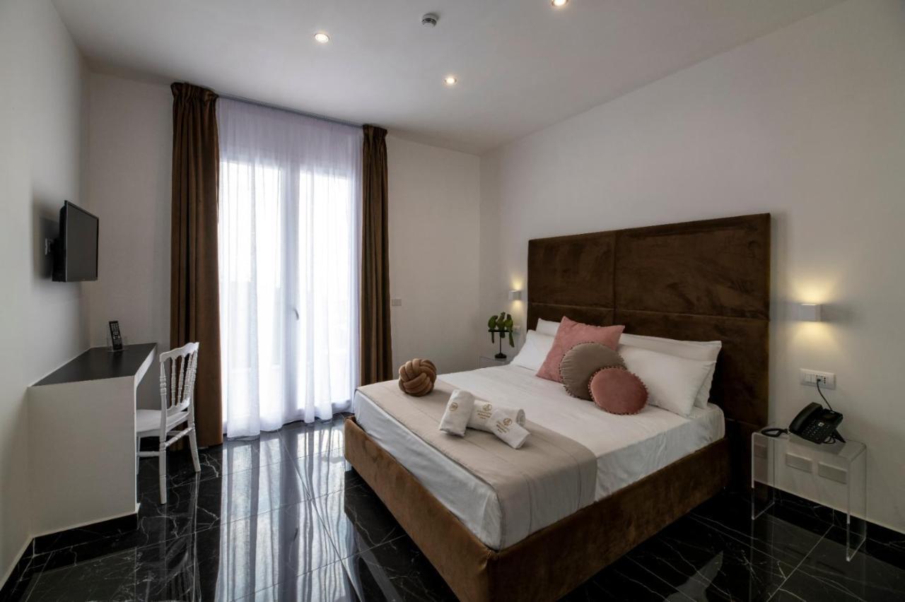 פוזולי Grand Hotel Serapide מראה חיצוני תמונה