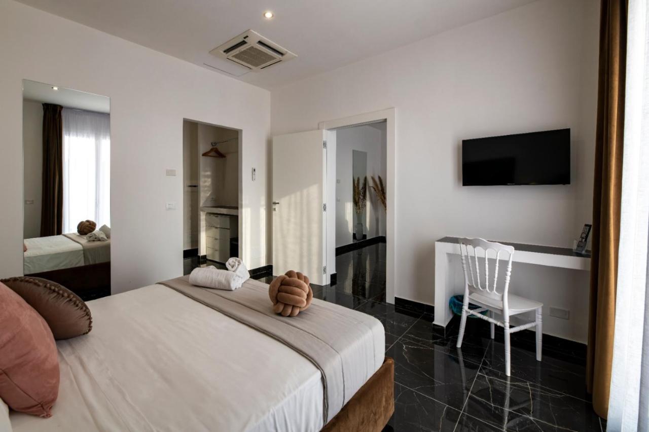 פוזולי Grand Hotel Serapide מראה חיצוני תמונה